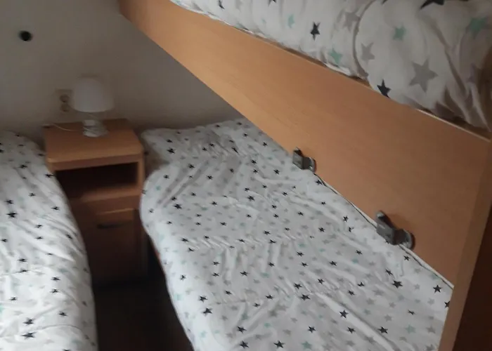 Camping A *